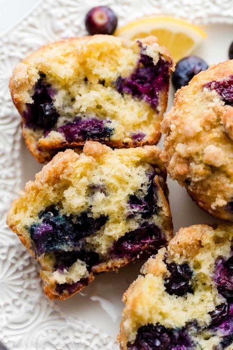 Cobbler Muffins, Lemon Blueberry Muffins Recipe, Peach Muffins, Bakery Style Muffins, Lemon Blueberry Muffins, Lemon Poppyseed Muffins, Fruit Cobbler, Lemon Muffins, Blueberry Cobbler