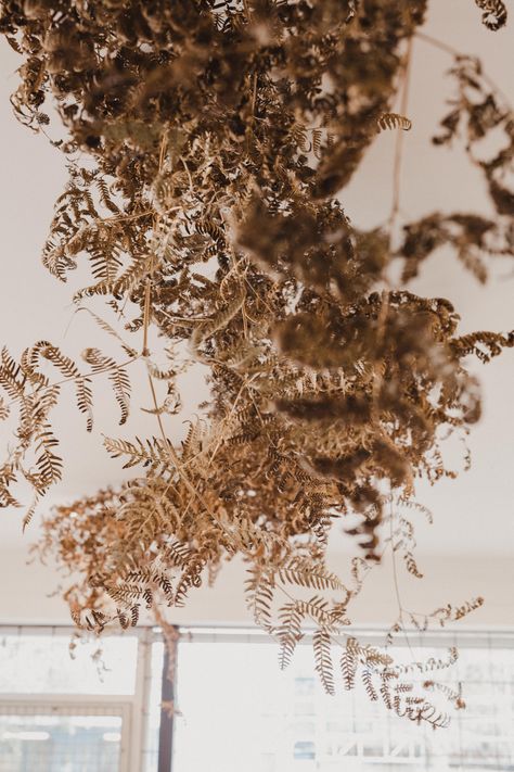 Dry Plants, Flower Installation, Ceiling Installation, Meadow Flowers, Dried Flower Bouquet, Dried Floral, Bridal Inspiration, Wedding Florist, Flower Shop