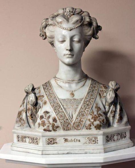 bust of matelda, 19th cent, french marble GILDED BUST Pen Textures, Baroque Sculpture, Marble Pedestal, Marble Bust, Head Dress, Marble Sculpture, Floral Decoration, Figurative Sculpture, Sculptures & Statues