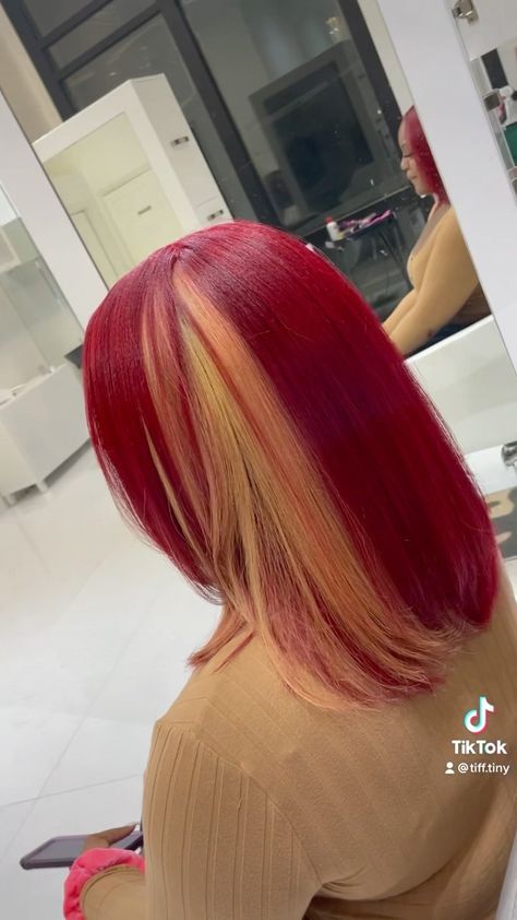 Dye Red Hair, Blonde Brown And Red Hair, Color To Dye Hair, Blond And Red Hair, Colorful Hair Dye Ideas, Brown And Red Hair, Blonde Red Hair, Blonde And Red Hair, Red And Blonde Hair