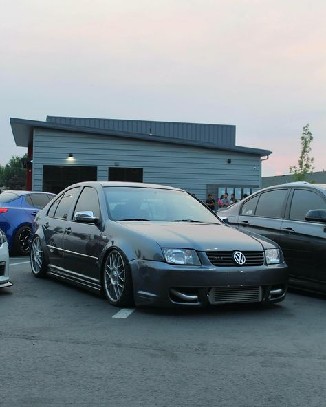 Bagged vibes. 🥷 #VWBUILDS #VWB #VW #VWGOLF #VOLKSWAGEN #CAR #COMMUNITY Car Community, Volkswagen Van, Volkswagen Car, Vw Golf, Dream Cars, Volkswagen, Cars, Van, Quick Saves