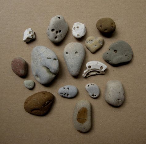 Rocks With Faces, Rock Girl, Beach Rocks, Sticks And Stones, Love Rocks, Beach Collection, Beach Stones, Stone Rocks, Pebble Art