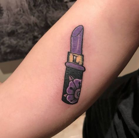 Traditional Purple Lipstick Tattoo Traditional Lipstick Tattoo, Tattoo Lipstick, Lipstick Tattoo, Purple Tattoo, Purple Tattoos, Lipstick Tattoos, Women Tattoo Ideas, Elements Tattoo, C Tattoo