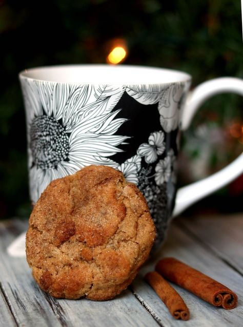 Yule with a Kitchen Witch: Spicy Chai Snickerdoodles - Moody Moons Yule Cookies, Yule Solstice, Chai Snickerdoodles, Samhain Recipes, Ritual Ideas, Culture Project, Wicca Recipes, Kitchen Witch Recipes, The Wheel Of The Year