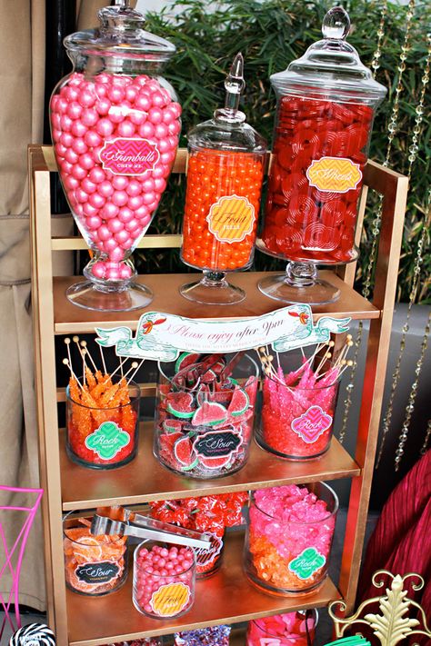 Tropical Candy Bar Ideas, Candy Shelf Display, Tropical Candy Bar, Candy Bar Set Up, Candy Station Ideas Birthday Party, Candy Display Ideas Party, Alice In Wonderland Candy Bar, Candy Bars Ideas For Parties, Candy Bar Party Ideas