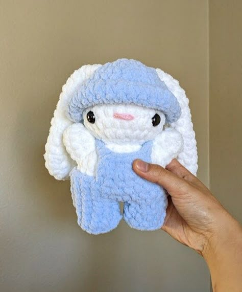 Handmade crocheted bunny in overalls plushie! Super cute and great for gifts!! Crochet Bunny Overalls, Crochet Bunny With Overalls, Crocheted Bunnies, Free Crochet Toy Patterns, Toys Quotes, Crochet Advent Calendar, Yarn Projects Crochet, Crocheted Bunny, Amigurumi Teddy Bear