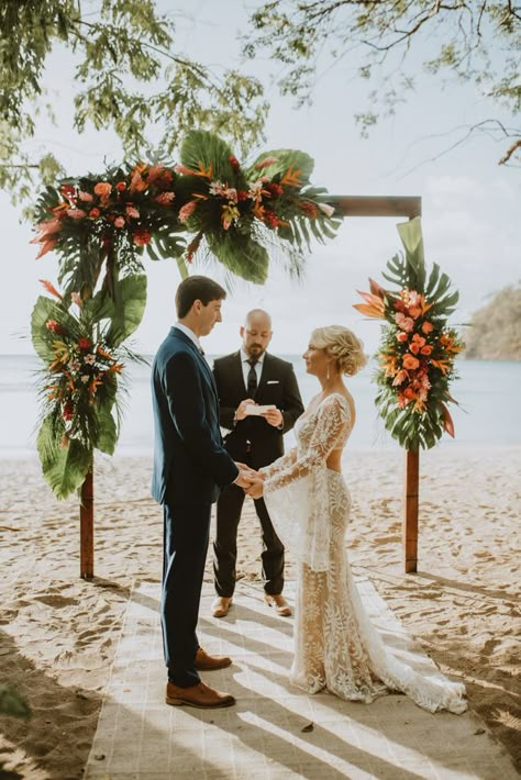 Beach Wedding Arch, Watters Wedding Dress, Tropical Glam, Tropical Wedding Inspiration, Dream Beach Wedding, Tropical Beach Wedding, Costa Rica Wedding, Beach Wedding Inspiration, Mexico Wedding