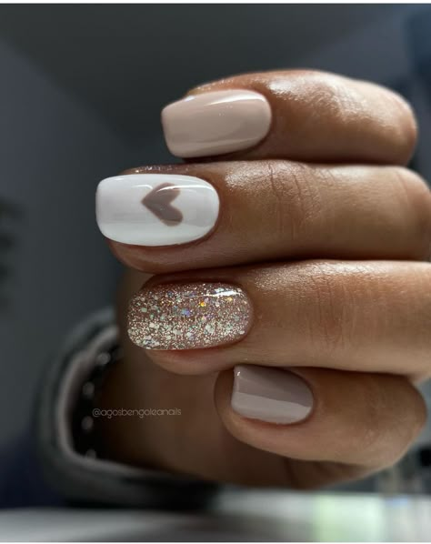 Beautiful Nails Ideas, Gel Nails Shimmer, Trending Nails Now, Gel Nails With Nail Art, Gel Nail Manicure Ideas, Cute Gel X Nails, Cute Gel Manicure, Cute Manicure Ideas, Cute Nails Gel