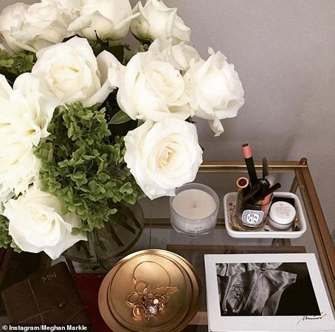 Meghan Markle Toronto, Meghan Markle House, The Tig Meghan Markle, Diptyque Candles Decor, Meghan Markle Instagram, Bathroom Candles Decor, Diptyque Decor, Diptyque Candles, Glamour Home