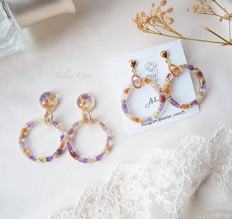 Resin Hoop Earrings With Purple Dried Flowers Resin Earrings | Etsy Resin Flower Earrings, Resin Earrings Ideas, Resin Craft Ideas, Purple Dried Flowers, Dried Flowers Resin, Resin Jewelry Tutorial, Diy Resin Earrings, Epoxy Earrings, Diy Wire Jewelry Rings