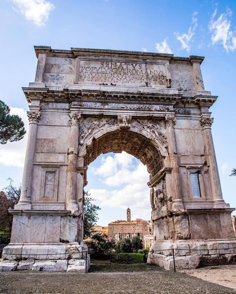 The Roman Forum, Rome Sights, Roman Arch, Arch Of Titus, Architectural Orders, Arch Architecture, Minecraft Inspiration, Roman Forum, The Arch