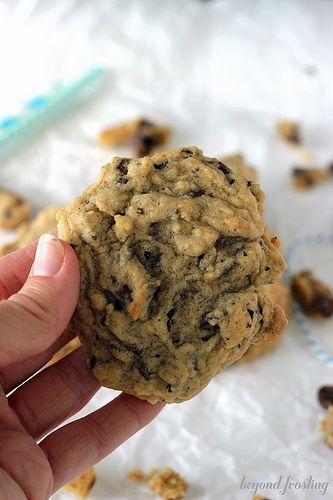 Chocolate Espresso Bean Cookies Caramel Oatmeal Cookies, Salted Caramel Oatmeal, Bourbon Salted Caramel, Soft Chewy Oatmeal Cookies, Basic Oatmeal, Caramel Oatmeal, Bean Cookies, Beyond Frosting, Caramel Bites