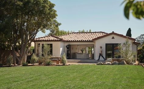 Cove House Design on Instagram: "The sweetest Spanish bungalow. The bifold door in the living room opened up the entire house for a truly perfect California living experience. Well we didn’t live there (lol) but the new owners are getting to enjoy all the love and hard work that went into this home. We’re still on the hunt for more #covehouse projects and can’t wait to see what’s in store! #homerenovation #santabarbara #homerenovationideas #spanishstyle #spanishstylehome #santabarbarastyle #h California House Exterior, California Homes Exterior, Arizona Style Homes, California Spanish Bungalow, House In California, Cove House, Mediterranean Homes Exterior, Spanish Bungalow, Bifold Door