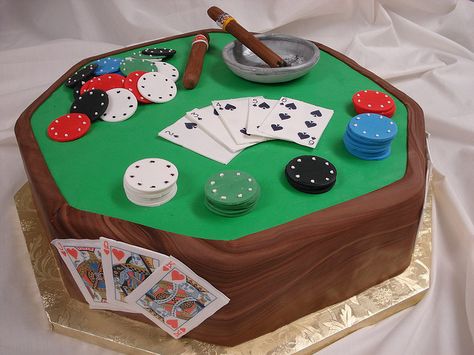 Grooms cake - I like this one too :) Poker Cake, Game Cake, Gambling Cake, Cakes For Men, Casino Night, Grooms Cake, Casino Theme Parties, Cat Treats, Breakfast For Kids