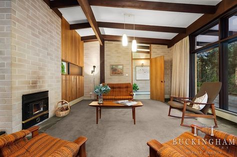 ‘Robieson House’ 63-67 Albion Cres, Greensborough VIC | Modernist Australia Mid Century Fireplace, Cliff May, Concrete Block Walls, Modern Condo, Clerestory Windows, Interior Floor, Floor To Ceiling Windows, California Homes, Fireplace Design