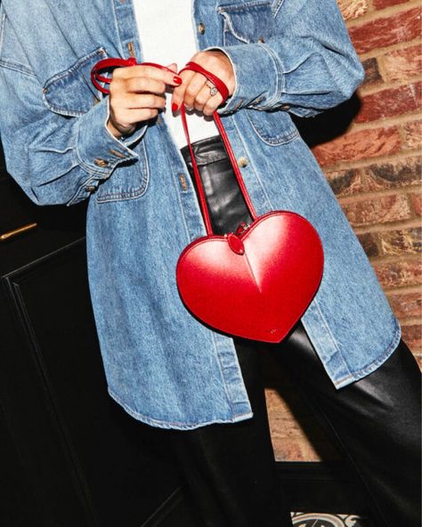 Heart Bag Outfit, Johanna Basford Enchanted Forest, Bag Outfit, Heart Bag, Johanna Basford, Evening Clutch Bag, Evening Clutch, Enchanted Forest, Beaded Chain