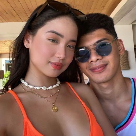 Alliana Dolina And Cj Cansino, Couple Dp Rpw, Cj Cansino, Song Hye Kyo Style, Boyz Ii Men, Couple Dp, Cute Couple Outfits, Couple Goals Teenagers, Red Velvet Irene