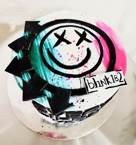 Blink 182 Birthday Party, Punk Rock Cake, Blink 182 Party, Blink 182 Cake, Punk Cake, Rock Birthday, Music Cake, Rock Cake, Food Decorating