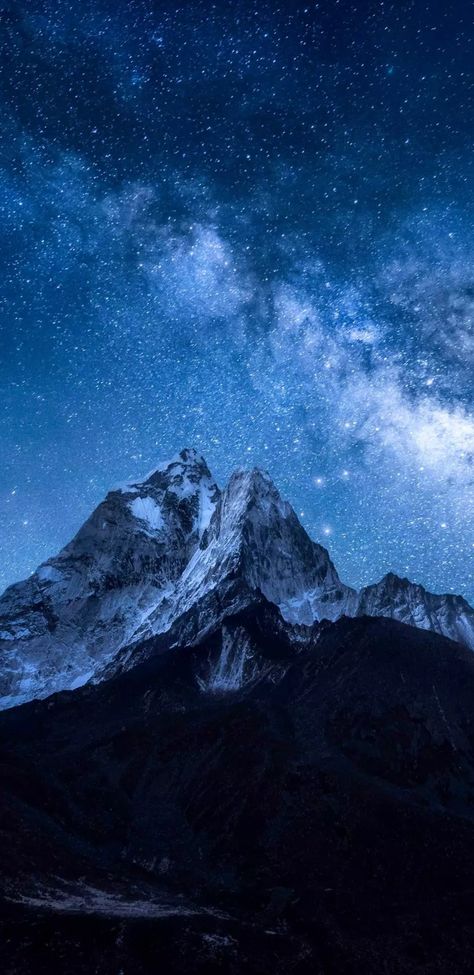 Nepal Hd Wallpaper, Mountains At Night, Night Sky Moon, Wallpaper Images Hd, Night Sky Photography, Sky Mountain, Night Sky Wallpaper, Mountain Wallpaper, Sky Full Of Stars