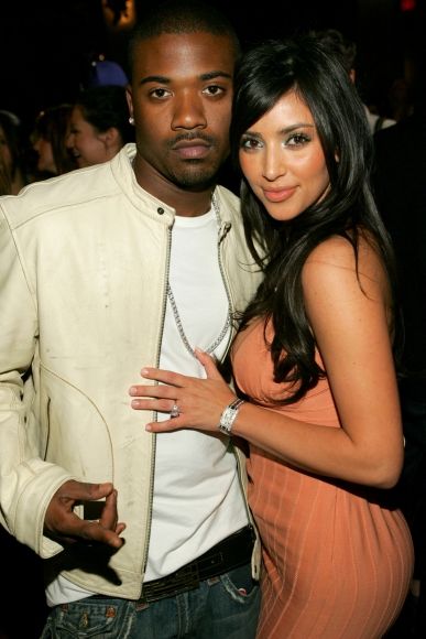 Kim Kardashian Ray J, Kim Kardashian Engagement Ring, Famous Celebrity Couples, Ray J, Robert Kardashian, Jenner Family, Kardashian Family, The Simple Life, Kim Kardashian Style