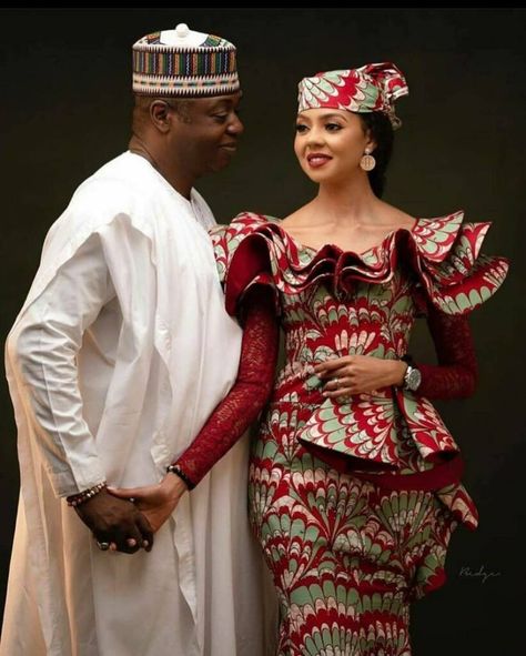 Northern Wedding, Couples African Outfits, African Wedding Attire, African Bride, Wedding Portrait Poses, Pre Wedding Poses, African Traditional Dresses, Effortlessly Chic Outfits, Bella Naija Weddings