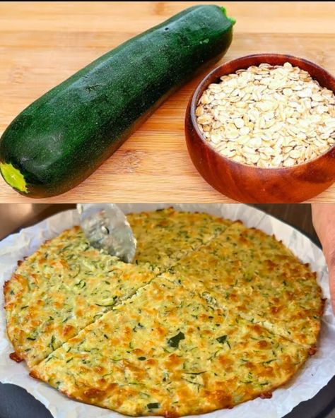 Baked Courgette and Oat Flake Pizza - Greenku Recipes Pancakes Savoury, Keto Pizzas, Savoury Bakes, Broccoli And Potatoes, Pizza Shapes, Eggs In Peppers, Light Meals, Craving Pizza, Healthy Pizza