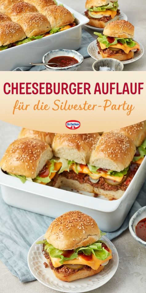 Dieser Cheeseburger-Auflauf mit saftiger Hackfleisch-Füllung und Käse lässt sich ganz einfach im Backofen zubereiten und ist ein leckerer Party-Snack. Dr. Oetker Rezepte, Silvester Essen, Silvester Party, Silvester Party Ideen, Silvester Ideen zuhause, Silvester Rezepte, Silvester Rezepte Fingerfood, Silvester Rezepte schnell, Silvester Fingerfood, Silvester Snacks, Partyrezepte Fingerfood, Cheeseburger Auflauf, Cheeseburger Auflauf Rezept Silvester Food, Burger Party, Party Essen, Sandwich Wraps, Mini Burgers, Party Snack, Party Finger Foods, Super Bowl Food, Quick Dinner Recipes