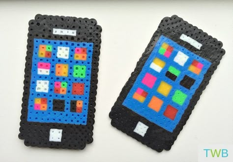 Perler Bead Functional, Pearler Beads Patterns Magnets, Perler Bead Camera, Switch Perler Bead, Cool Perler Bead Ideas, Perler Bead Patterns Memes, Melty Bead Designs, Hama Art, Hamma Beads Ideas