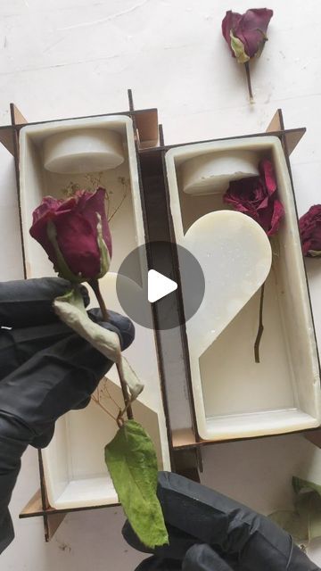 Resin art ideas Flower preservation #art #craft #epoxy #flowers Epoxy Resin Plates, Epoxy Flower Preservation, Rose Petals Resin Art, Bouquet Preservation Resin, Epoxy Flowers, Preservation Art, Resin Flower Preservation, Preserved Roses Resin Art, Preserving Wedding Bouquet In Resin