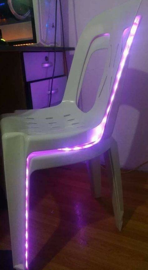 9gag gaming #9gag #gaming * 9gag gaming Gamer Meme, Purple Games, Funny Gaming Memes, Gaming Desk Setup, Gamer Chair, Gamers Anime, Weird Images, Gamer Humor, Gaming Memes