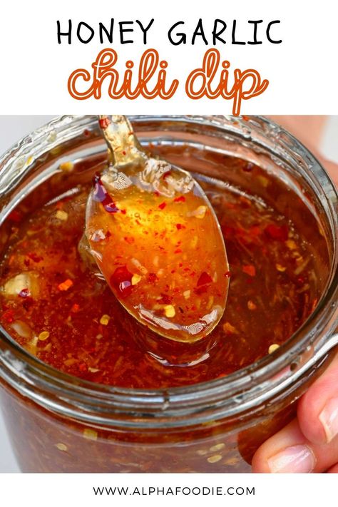 Spicy Honey Sauce, Honey Marinade, Chili Sauce Recipe, Chili Dip, Infused Honey, Homemade Sauce Recipes, Honey Garlic Sauce, Salad Dressing Recipes Homemade, Asian Sauce