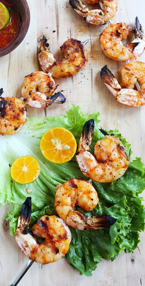 Lemongrass grilled shrimp - delicious grilled shrimp with exotic lemongrass flavors, quick and easy recipe | rasamalaysia.com Malaysia Recipes, Grilled Shrimp Recipes, Rasa Malaysia, Grilled Shrimp, Seafood Dishes, Shrimp Recipes, Sriracha, Fish And Seafood, Grilling Recipes