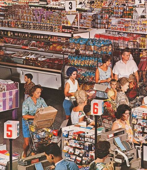 People Shopping, Vintage Life, The Good Old Days, Vintage Photographs, Back In The Day, Vintage Ads, Grocery Store, Old Photos, Childhood Memories