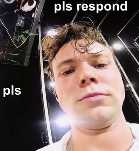 5sos Funny Faces, 5sos Funny Pics, 5sos Funny, 5sos Memes, Michael Gordon, Five Seconds Of Summer, A Meme, Ashton Irwin, Band Memes