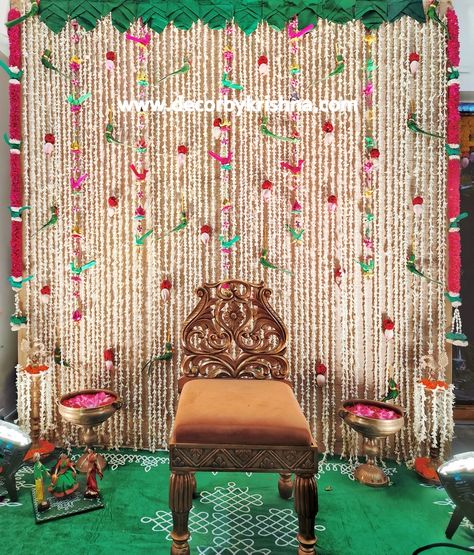 Pelli Kuthuru Decoration At Home, Pellikuthuru Decoration At Home, Pellikuthuru Decoration, Seemantham Decoration, Pellikuthuru Decor, Mehendi Decoration, Indian Baby Shower Decorations, Leaf Decor Wedding, Indian Baby Showers