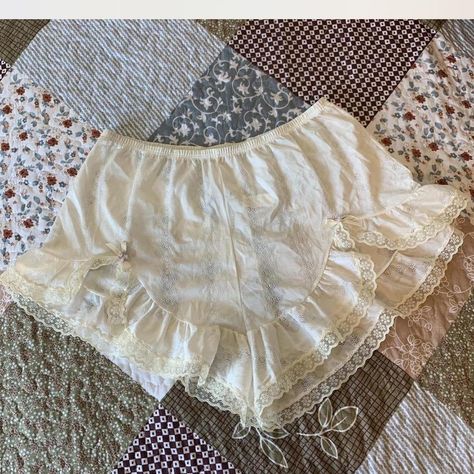 vintage flowy bloomer lingerie shorts w pointelle,... - Depop Bloomer Shorts, Lingerie Shorts, Bloomers Shorts, Autumn Style, Costume Design, Pretty Outfits, Lace Trim, So Cute, Ruffles