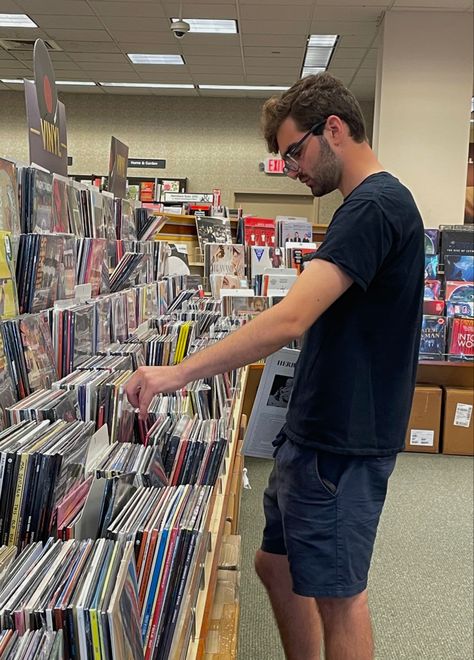 barnes and noble bookstores vinyl collecting record shop records he’s so boyfriend cute guy book nerd aesthetic brown curly hair glasses tall tan Bookworm Guy Aesthetic, Tall Nerdy Guy Aesthetic, Curly Hair Nerd Guy, Guy With Light Brown Hair Aesthetic, Book Nerd Aesthetic, Curly Brown Hair Men Aesthetic, Curly Hair Glasses, Nerd Aesthetic, Cute Guy