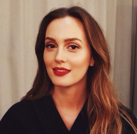 716 Likes, 2 Comments - Leighton Meester (@editsleighton) on Instagram: “Essa mulher não tem limites!  #leightonmeester” Leighton Meester Instagram, Leighton Meester Makeup, Leighton Meester Photoshoot, Leighton Meester, Big Dreams, Glam Looks, Queen B, The Cw, Young And Beautiful