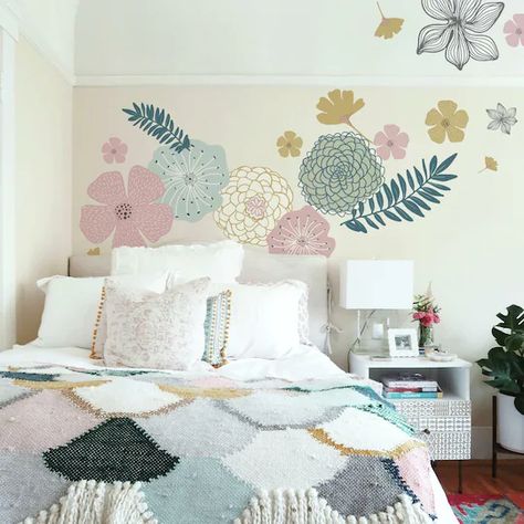 RoomMates Perennial Blooms Peel & Stick Giant Wall Decals | Michaels Peel And Stick Decals, Pink Perennials, Affordable Wall Decor, Peel And Stick Wall Decals, Tv Fal, Roommate Decor, Tv Wand, Flower Wall Decals, Stil Boho