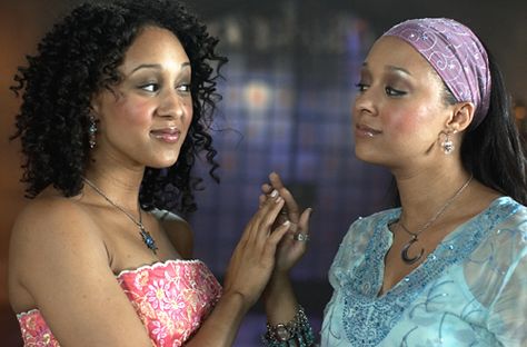 Disney Halloween Movies, Tamara Mowry, Halloween Movies To Watch, Tia And Tamera Mowry, Disney Channel Movies, Y2k Icons, Tamera Mowry, Disney Channel Original, Disney Channel Shows