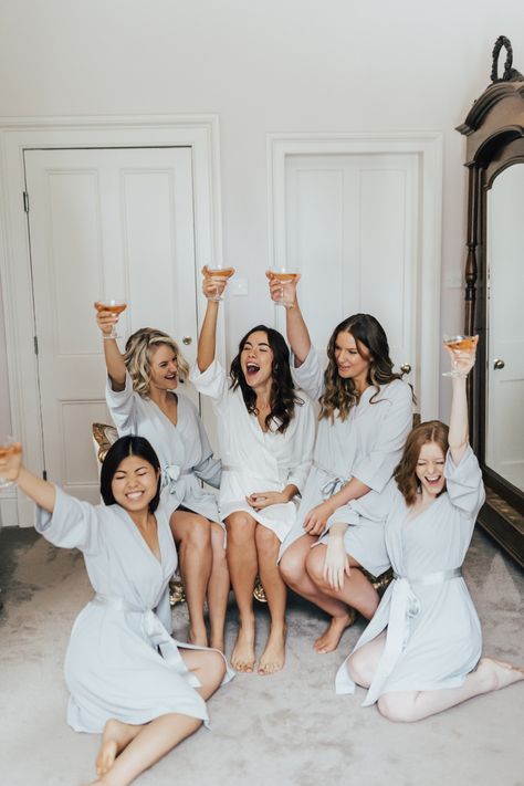 Getting Ready With Your Bridesmaids Should Be Magical Like This #bridesmaidrobes #weddinginspiration #weddingideas #weddingchicks #bridetobe Ethereal Flowers, Bride And Bridesmaid Pictures, Inside Wedding, Bridesmaid Poses, Bridesmaid Pictures, Bridesmaid Photoshoot, Silk Robes, Wedding Portrait Poses, Bridesmaid Getting Ready