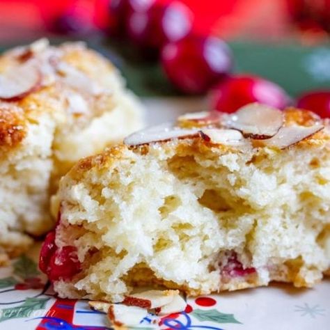 Almond Cranberry Scones - Saving Room for Dessert Kept Recipes, Autumn Chopped Salad, Cranberry Desserts, Almond Scones, Baking Scones, Cranberry Dessert, Cranberry Scones, Bar Desserts, Special Breakfast