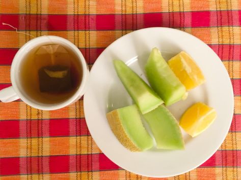 Benefits of winter melon tea come from its vitamin & antioxidants, which can aid gastrointestinal distress, help you maintain weight, eliminate stress, & lower cholesterol. Winter Melon Tea, Melon Tea, Winter Melon, Bitter Melon, Maintain Weight, Tea Benefits, Herbal Infusion, Lower Cholesterol, Caffeine Free