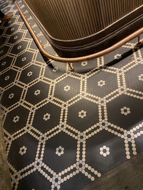 Vintage Tile Patterns, Bistro Tile Floor, Penny Tile Floor Pattern, Restaurant Tile Floor, Art Deco Flooring Tiles, Fun Tile Floor, Penny Tile Entryway, Black Penny Tile Floor, Tile Floor Restaurant