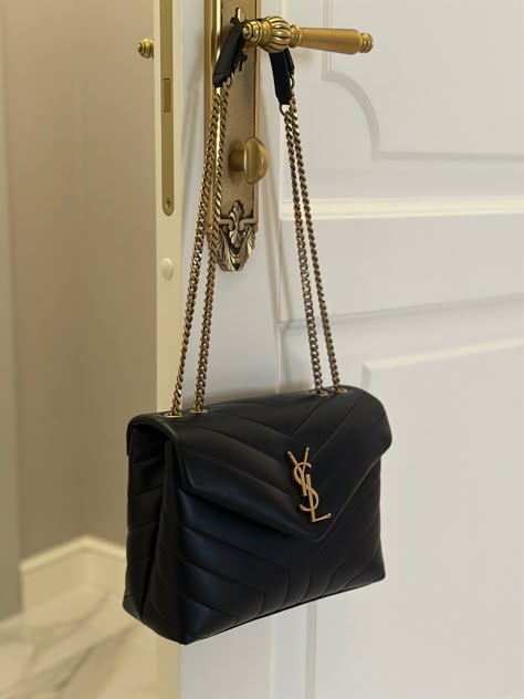 Luxury Bags Ysl, Small Handbags Aesthetic, Saint Laurent Bag Aesthetic, Ysl Small Bag, Ysl Loulou Bag Outfit, Expensive Bags Luxury, Ysl Bag Aesthetic, Tas Ysl, Designer Bags Aesthetic