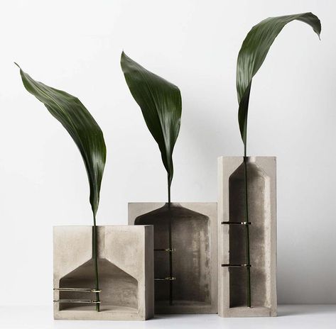 Products that showcase why concrete is the trending design material | Yanko Design Plakat Design, American Architecture, Concrete Projects, Concrete Art, Objet Design, Concrete Design, Yanko Design, Vase Design, Contemporary Architecture