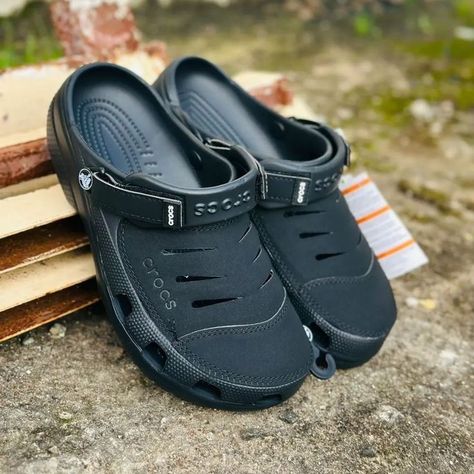 It’s all crocs Sneakers Head, Crocs For Men, Clogs Crocs, Mens Sandals Fashion, Gents Shoes, Crocs Fashion, Nike Fashion Shoes, Crocs Men, Stylish Men Casual