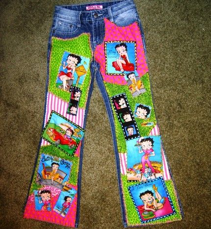 Betty Boop jeans by www.4getmeknot.etsy.com Altering Jeans, Trip Outfits, Patchwork Jeans, Betty Boop, Wearable Art, Decoupage, Pajama Pants, Trending Outfits, Pants