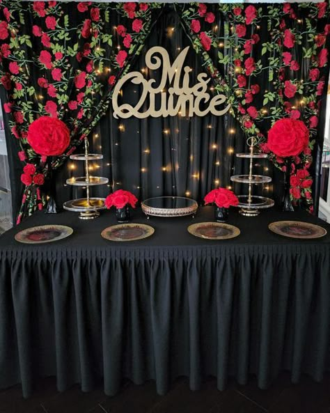 Charro 15 Decorations, Black Mexican Theme Party, Red And Black Quince Cake, Rancho Theme Quinceanera, Charro Party Decoration, Red And Black Charro Quinceanera Theme, Red Quinceanera Decor, Black And Red Quinceanera Theme, Book Of Life Quinceanera Theme