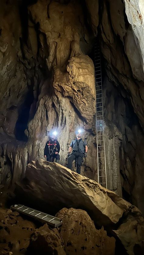 Filming Expedition Unknown in Spanish caves Josh Gates, Expedition Unknown, Hidden Oasis, Biblical Paintings, Eden Project, In Spanish, Geology, Dream Life, The Middle